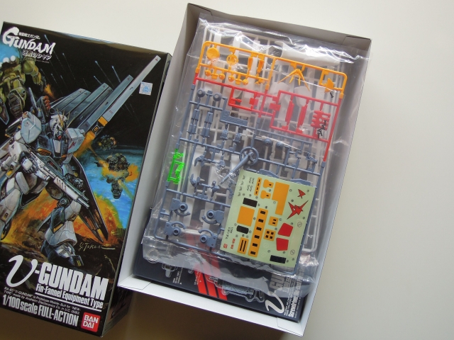 ガンプラ旧キット2672: 旧キット 1/100 ν（ニュー）ガンダム